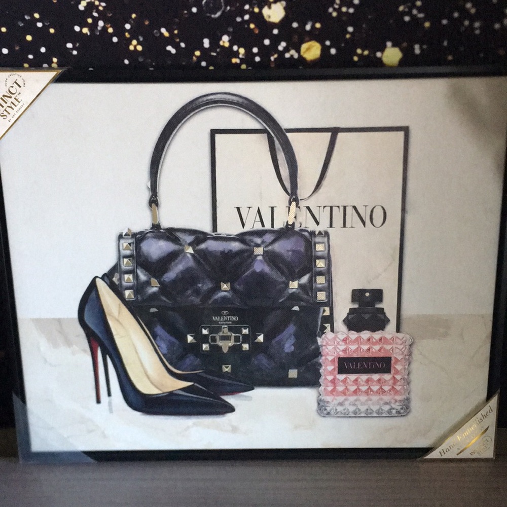 Updated Black Art & Decals Wall Decor